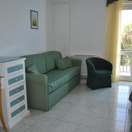 Szálloda Ristorante Borgo La Tana 3*