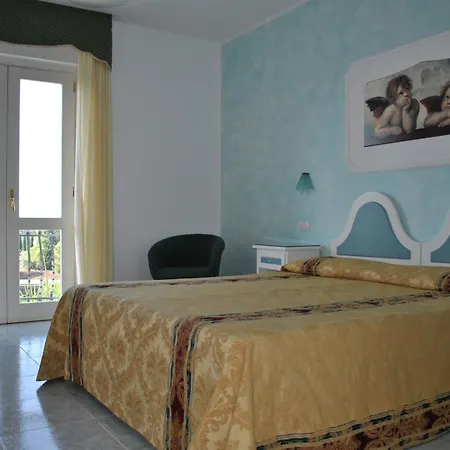 Ristorante Borgo La Tana 3*