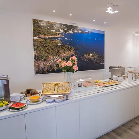Ristorante Borgo La Tana Szálloda 3*