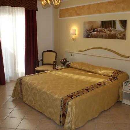 מלון Ristorante Borgo La Tana מראטיאה