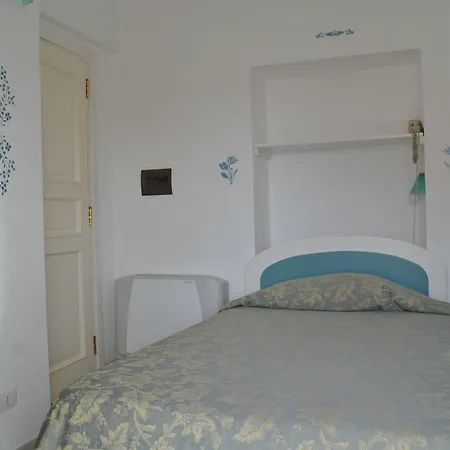 Ristorante Borgo La Tana فندق ماراتييا