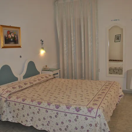 Ristorante Borgo La Tana فندق 3*
