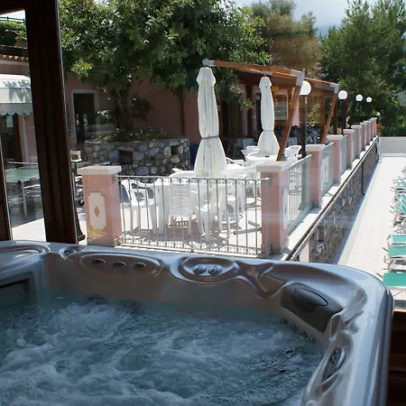 Hotel Ristorante Borgo La Tana Maratea