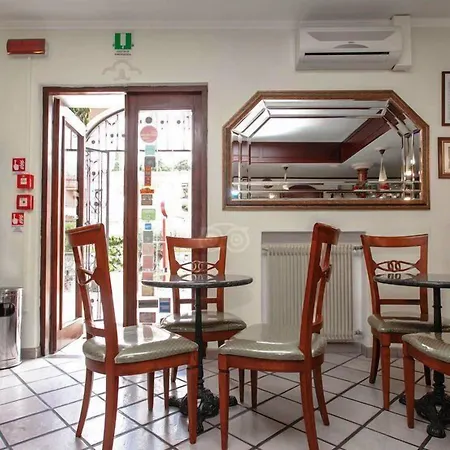 Ristorante Borgo La Tana Hotel 3*