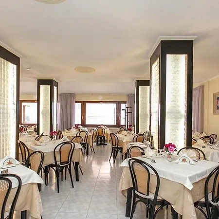 Szálloda Ristorante Borgo La Tana