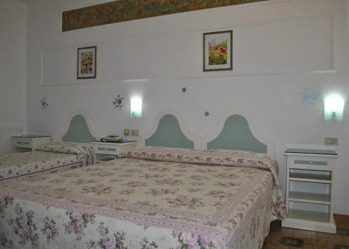 Hotel Ristorante Borgo La Tana