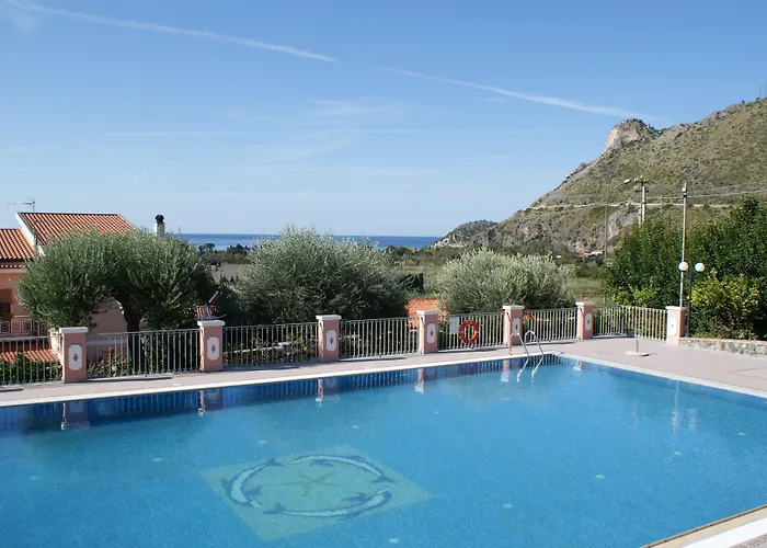 Ristorante Borgo La Tana Hotel 3*